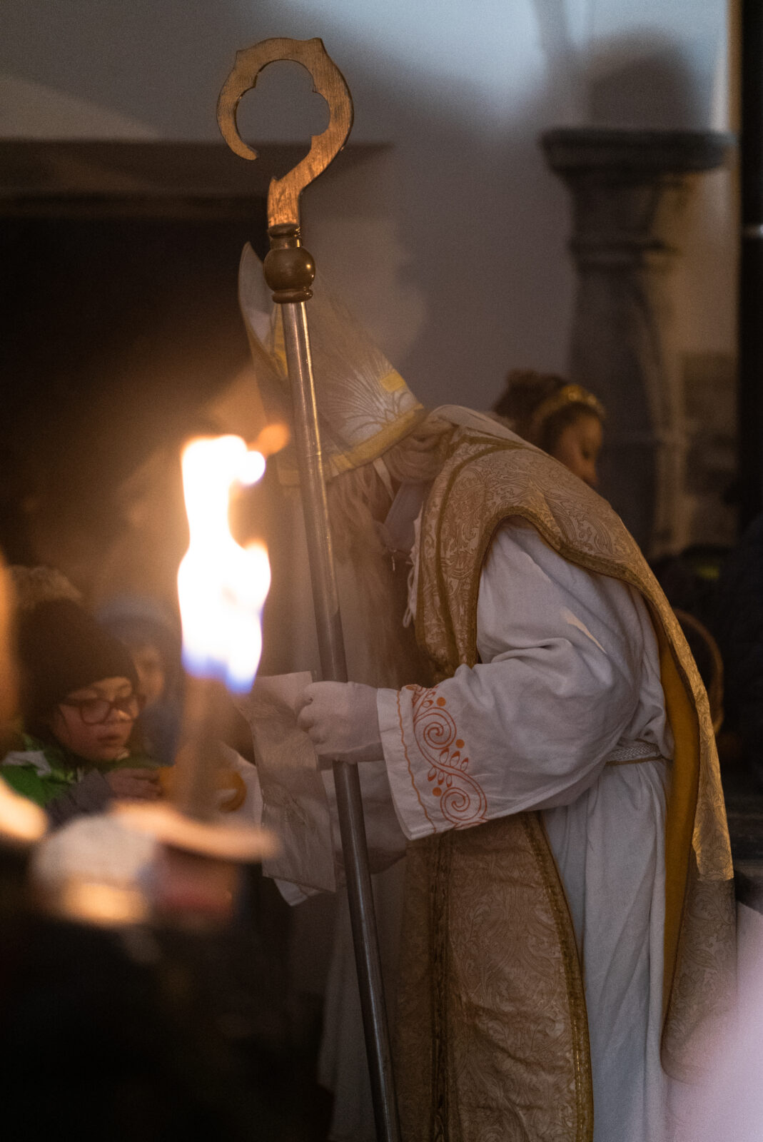 Veseli december 2025: Sv. Miklavž in pohod z baklami na Sv. Trojico